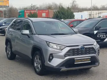 Toyota RAV 4 2.4 Hybrid 218 CP Dynamic 4x4