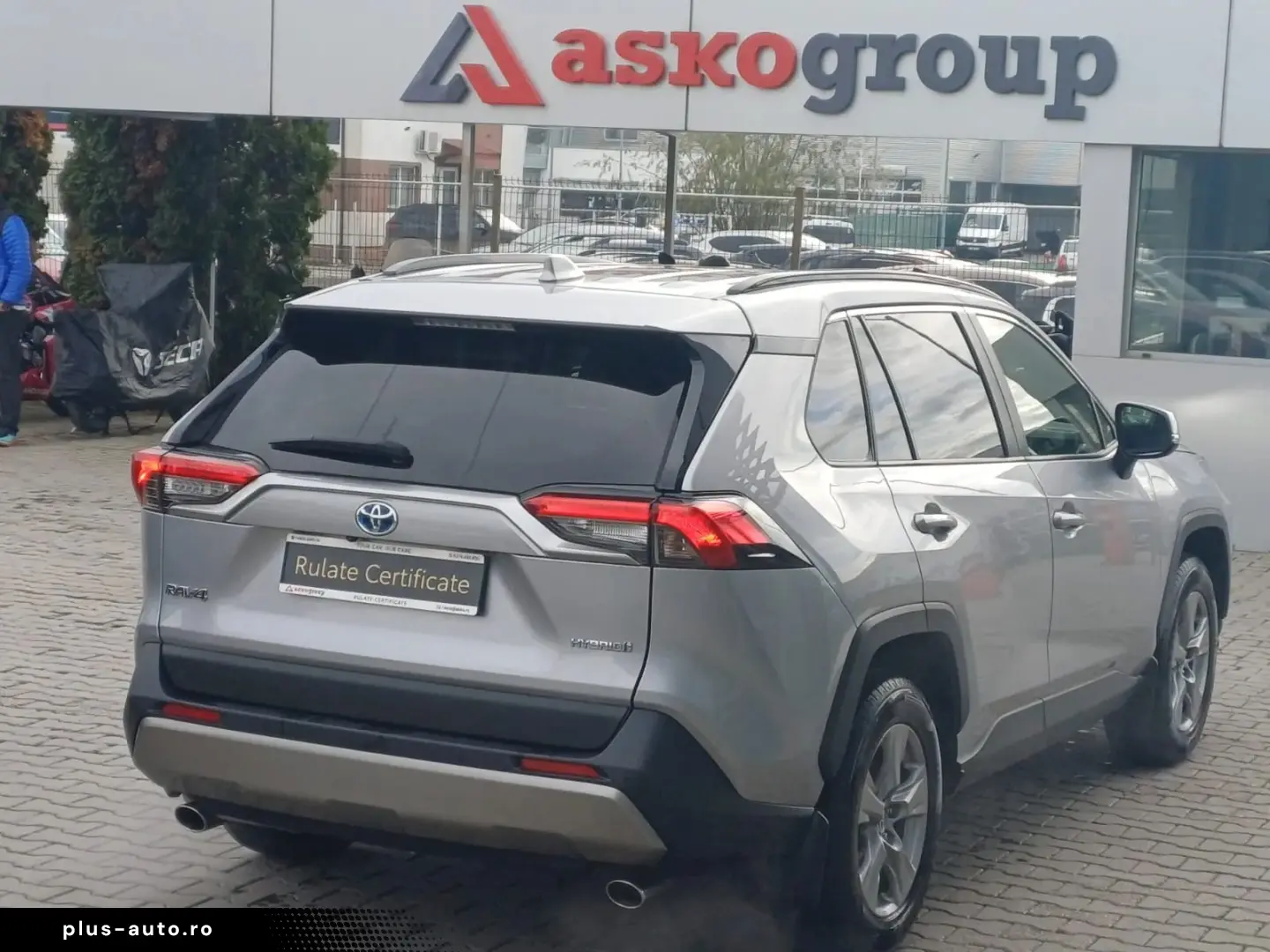 Toyota RAV 4 2.4 Hybrid 218 CP Dynamic 4x4