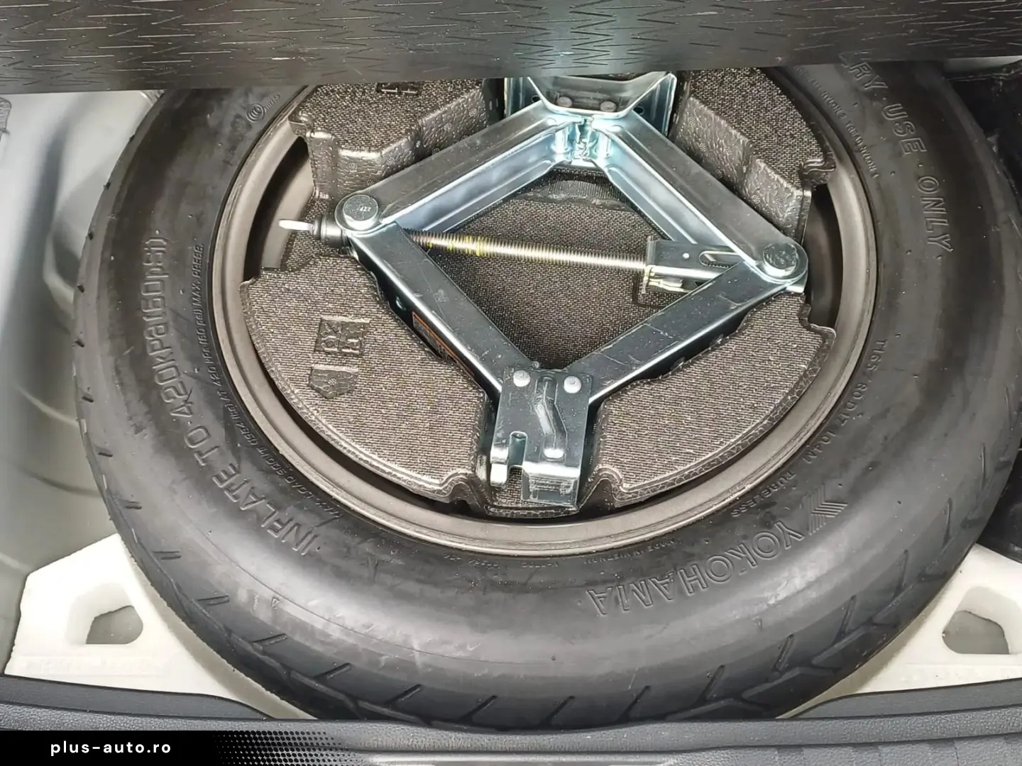 Toyota RAV 4 2.4 Hybrid 218 CP Dynamic 4x4