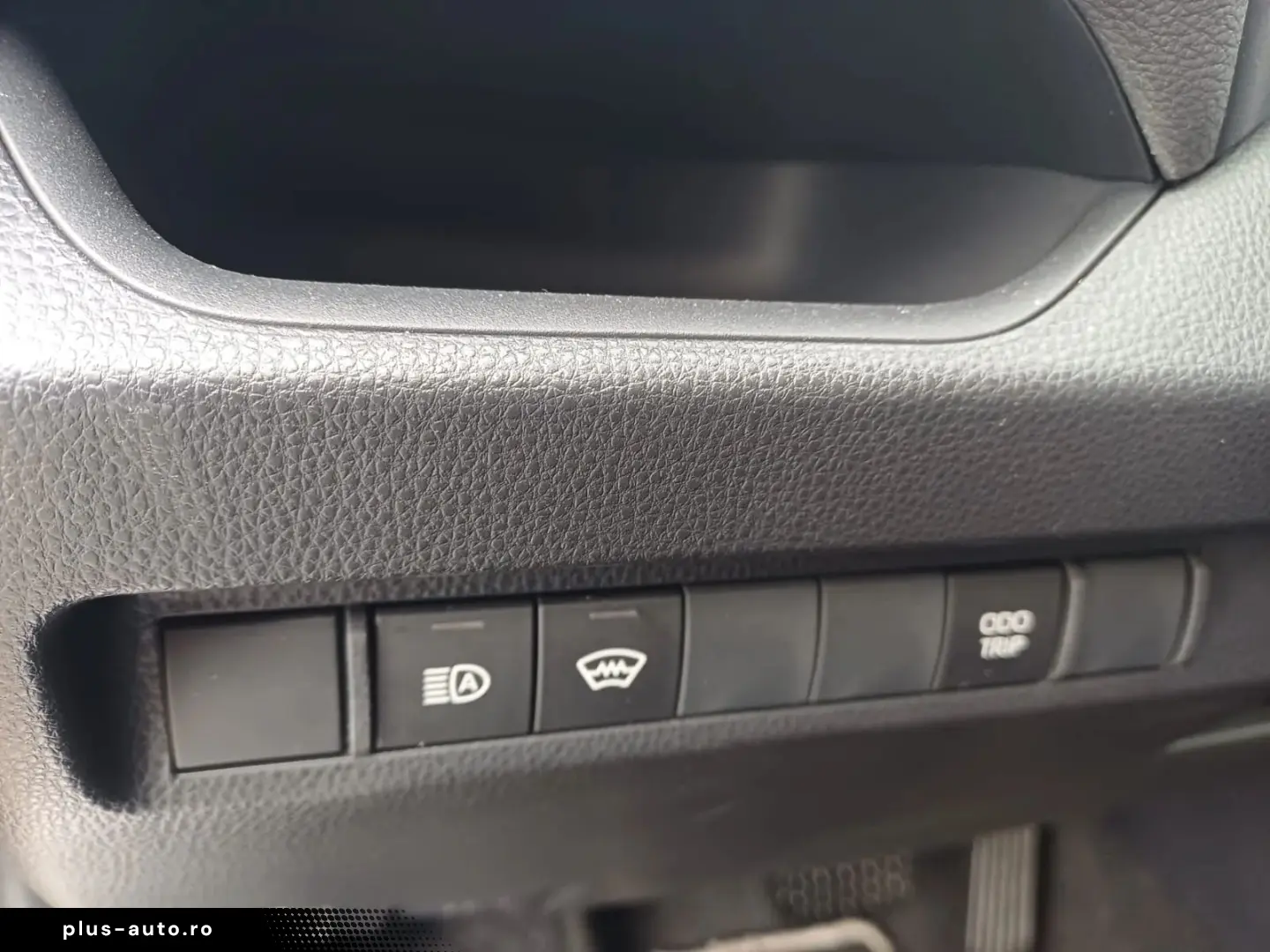 Toyota RAV 4 2.4 Hybrid 218 CP Dynamic 4x4