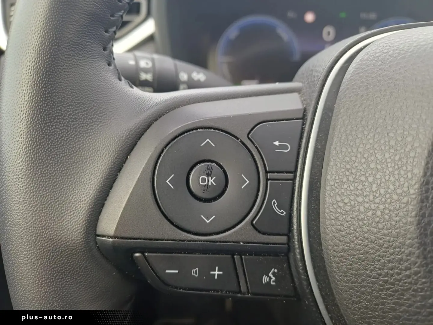 Toyota RAV 4 2.4 Hybrid 218 CP Dynamic 4x4