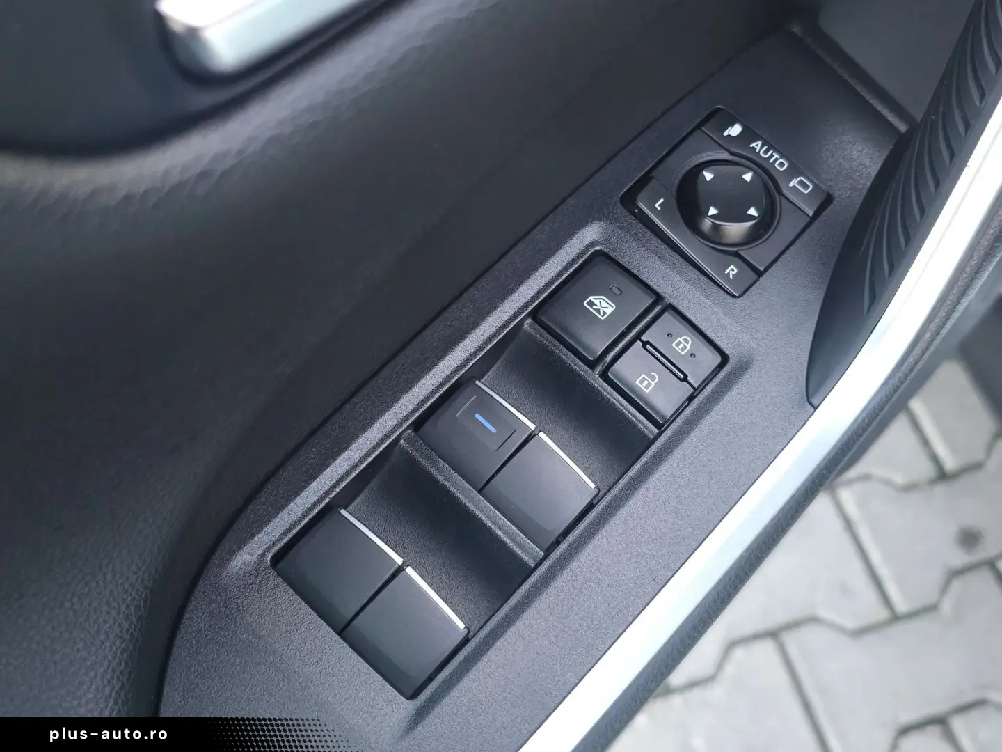 Toyota Rav-4 Gen-V-2018