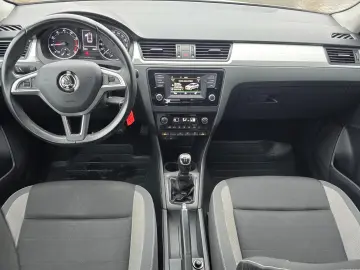 SKODA RAPID 1.2 - 90 CP TSI Ambition