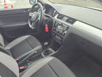 SKODA RAPID 1.2 - 90 CP TSI Ambition