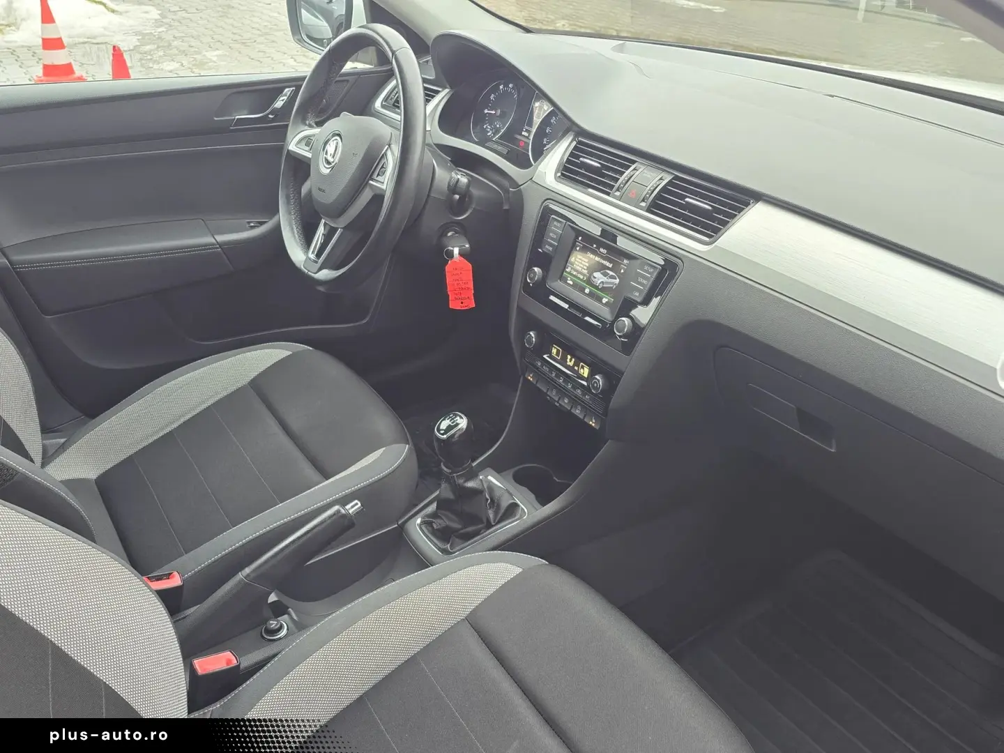 SKODA RAPID 1.2 - 90 CP TSI Ambition