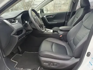 Toyota Rav-4 Gen-V-2018