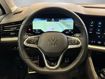 VW Touareg R-Line 3.0TDI  AHK KAMERA LUFT STANDHZG