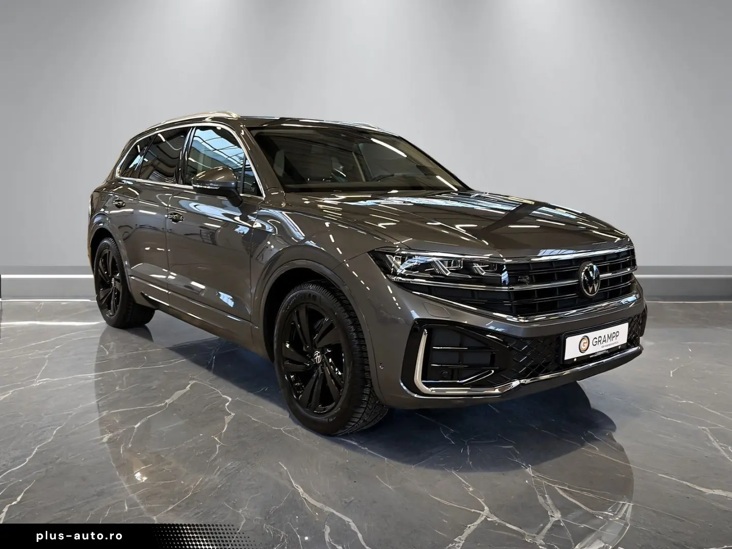 VW Touareg R-Line 3.0TDI  AHK KAMERA LUFT STANDHZG