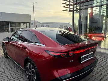 2025 Mazda6e 5HB EV 258ps 1AT RWD Takumi Plus