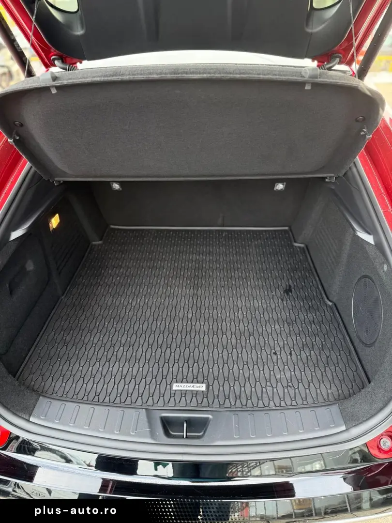 2025 Mazda6e 5HB EV 258ps 1AT RWD Takumi Plus