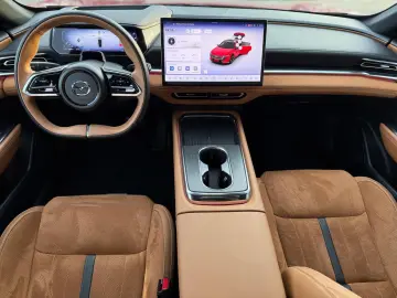 2025 Mazda6e 5HB EV 258ps 1AT RWD Takumi Plus