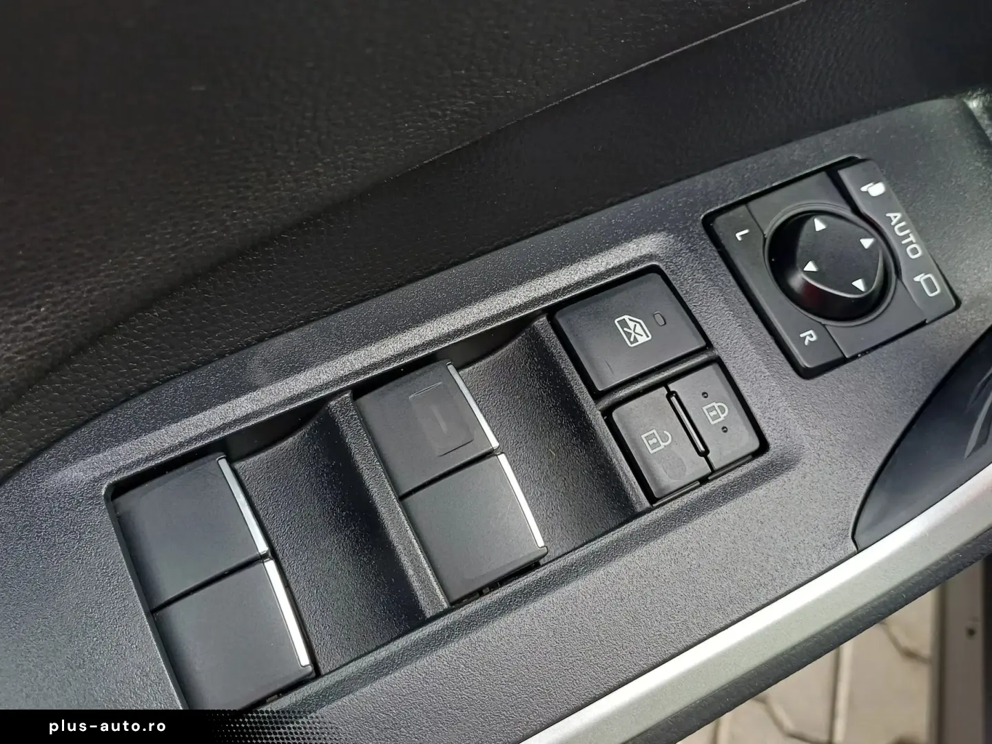 Toyota Rav-4 Gen-V-2018