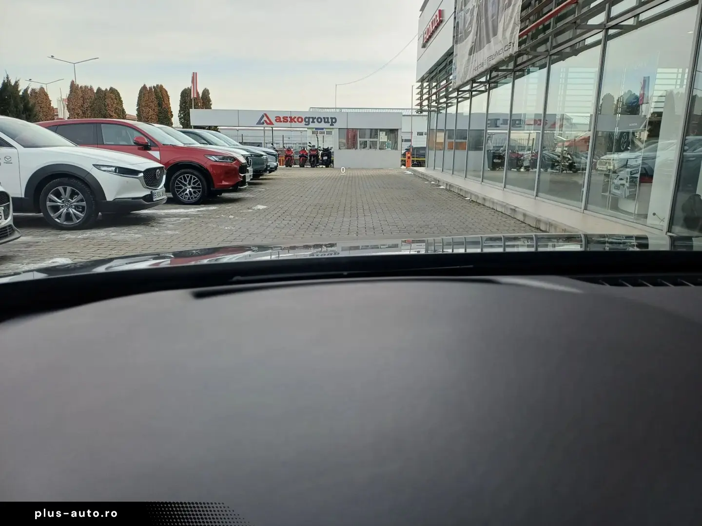 Mazda 3 Sedan 2.5L G 140ps 6AT FWD Exclusive-Line