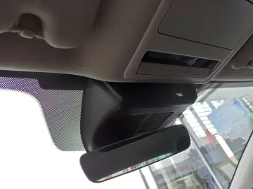 Mazda 3 Sedan 2.5L G 140ps 6AT FWD Exclusive-Line