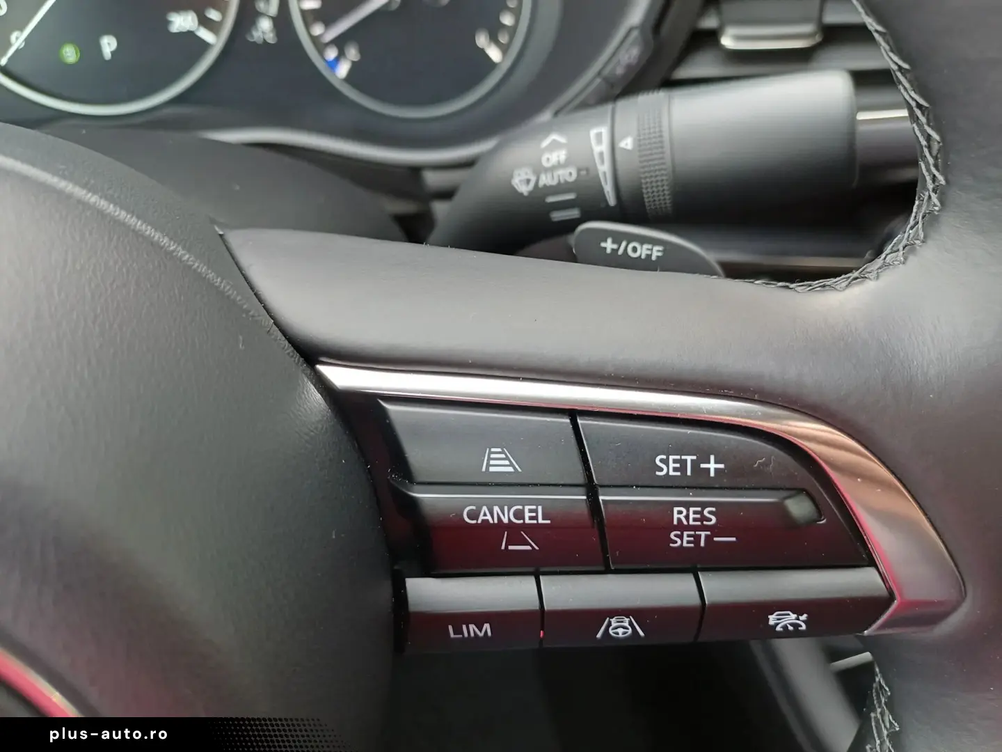 Mazda 3 Sedan 2.5L G 140ps 6AT FWD Exclusive-Line