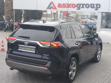 Toyota RAV4 2.4 Hybrid 218 CP Luxury 4x4