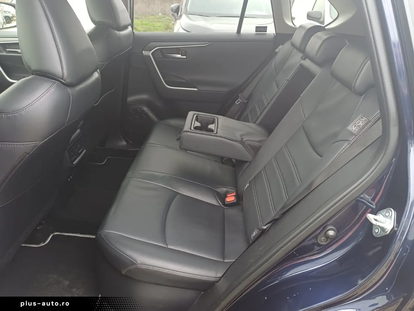 Toyota RAV4 2.4 Hybrid 218 CP Luxury 4x4