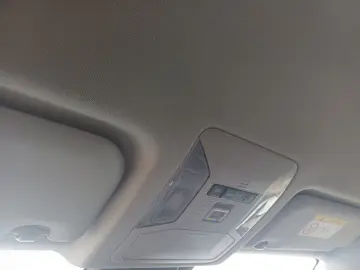 Toyota RAV4 2.4 Hybrid 218 CP Luxury 4x4