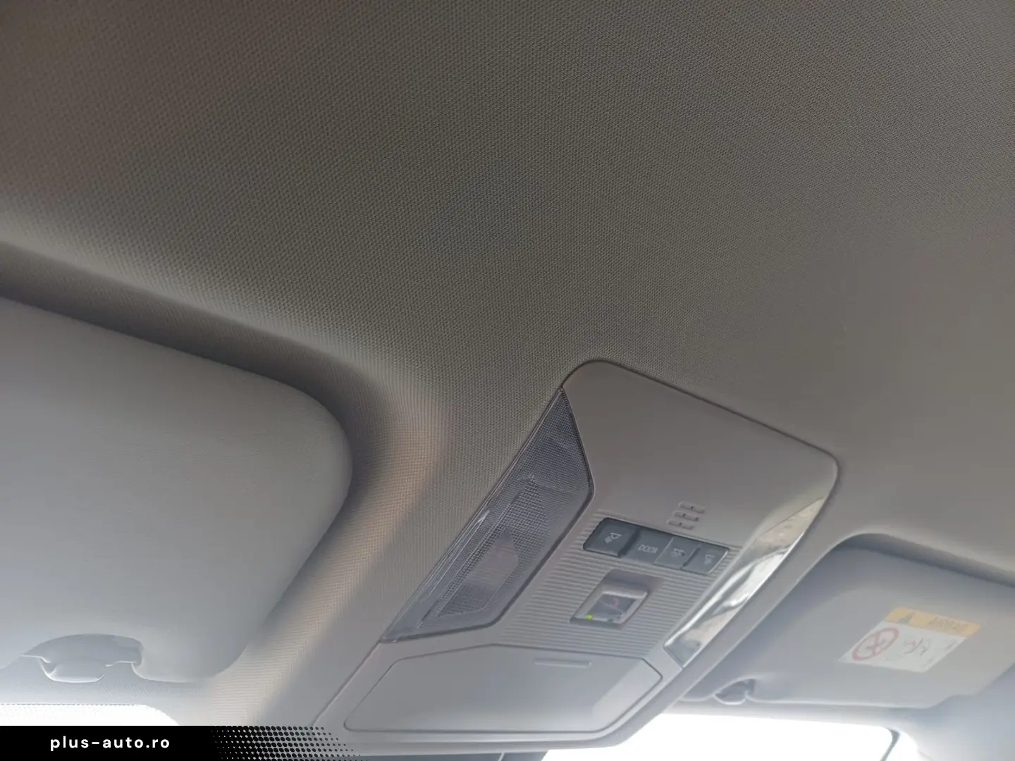 Toyota RAV4 2.4 Hybrid 218 CP Luxury 4x4