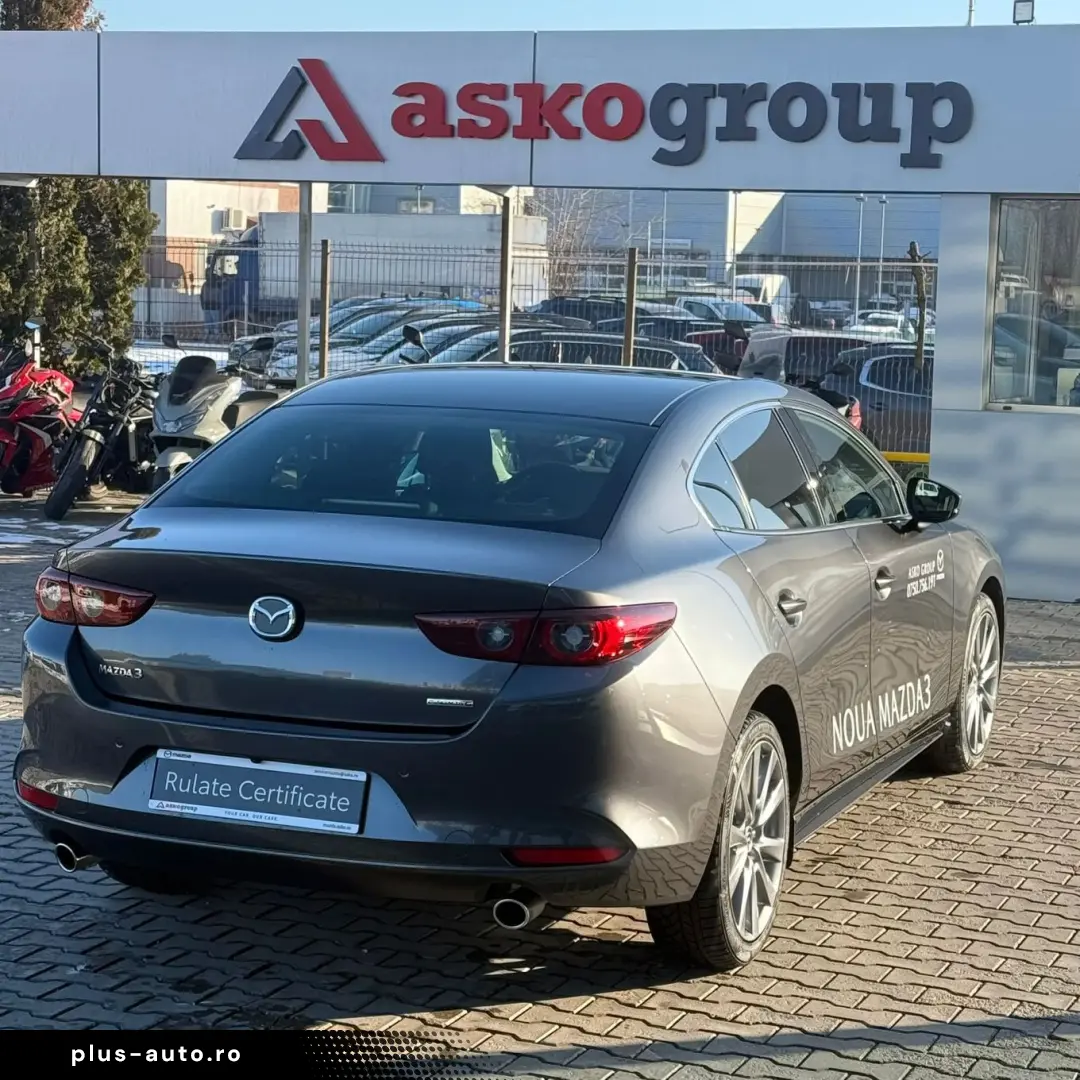 Mazda3 4SN 2.5L e-SKYACTIV G 140ps 6MT FWD Exclusive-Line