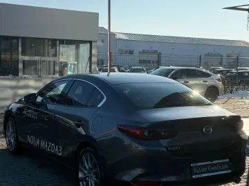 Mazda3 4SN 2.5L e-SKYACTIV G 140ps 6MT FWD Exclusive-Line