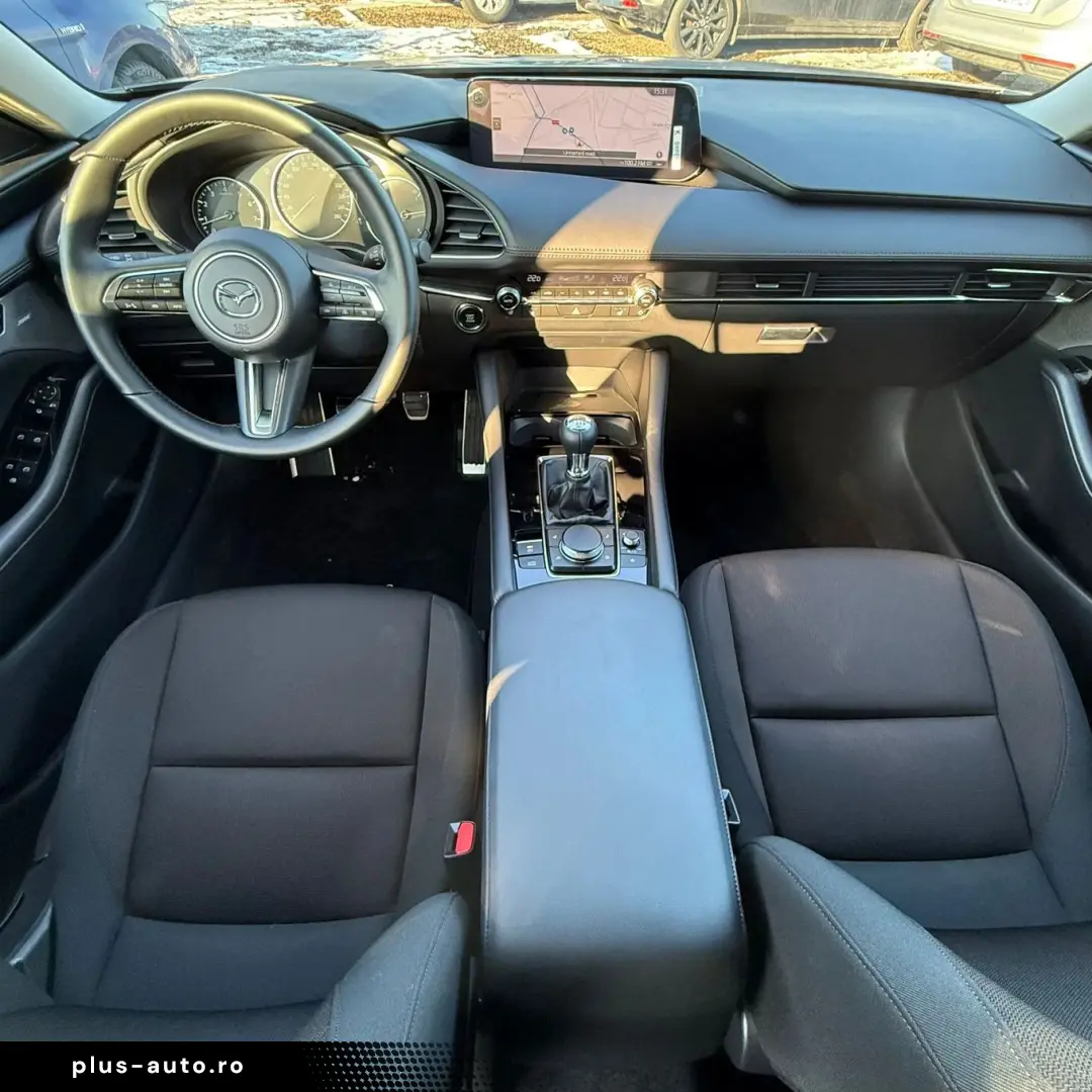 Mazda3 4SN 2.5L e-SKYACTIV G 140ps 6MT FWD Exclusive-Line