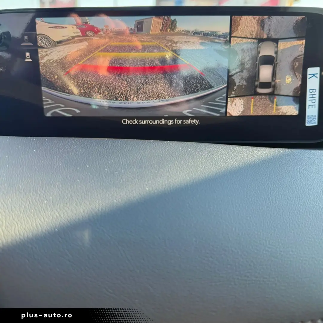 Mazda3 4SN 2.5L e-SKYACTIV G 140ps 6MT FWD Exclusive-Line