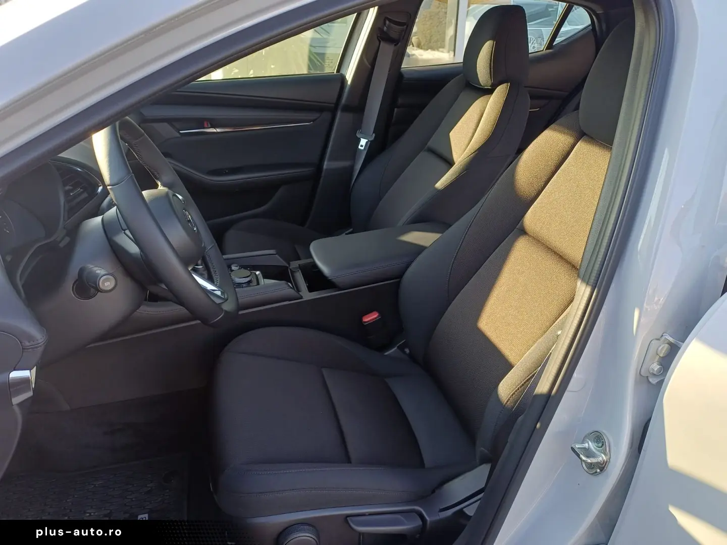 Mazda 3 2.0 mild hibrid 186 CP MT6