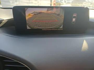 Mazda 3 2.0 mild hibrid 186 CP MT6