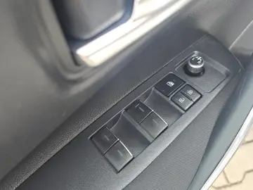 Toyota Corolla Sedan 1.8 Hybrid -Business