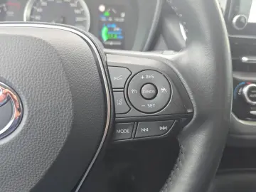 Toyota Corolla Sedan 1.8 Hybrid -Business