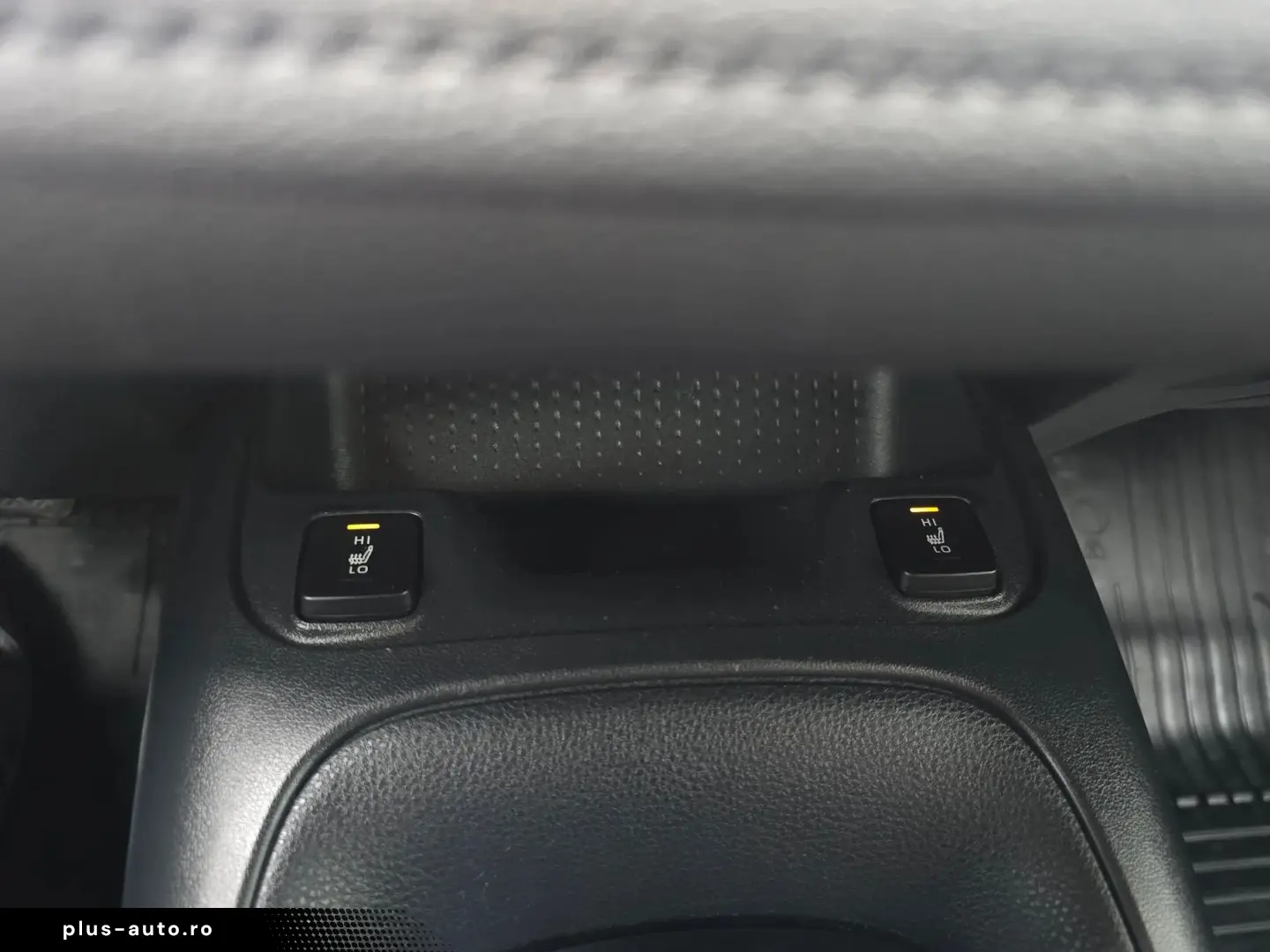 Toyota Corolla Sedan 1.8 Hybrid -Business