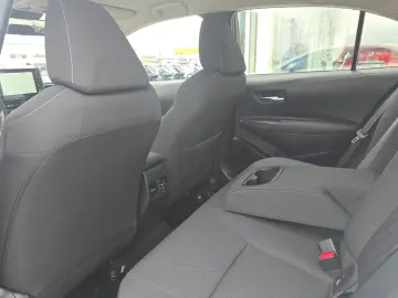 Toyota Corolla Sedan 1.8 Hybrid -Business