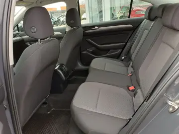 Volkswagen Passat Trendline 1.5 Tsi 150 CP DSG