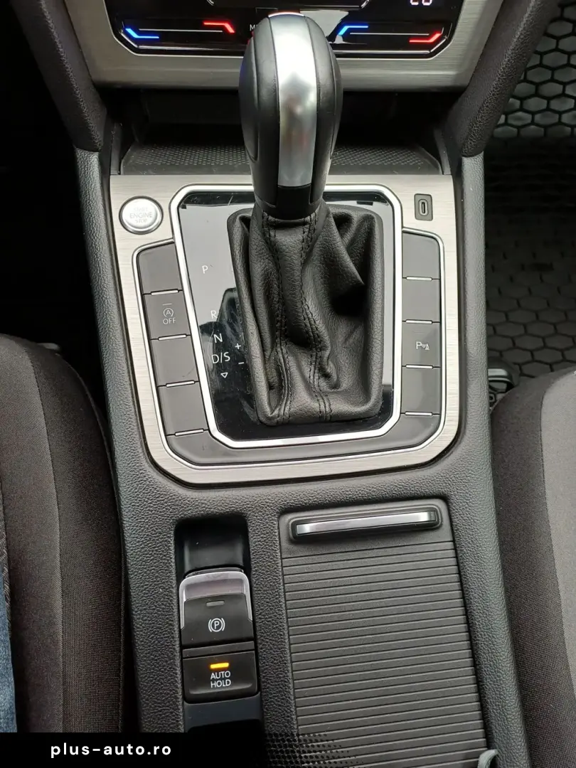 Volkswagen Passat Trendline 1.5 Tsi 150 CP DSG