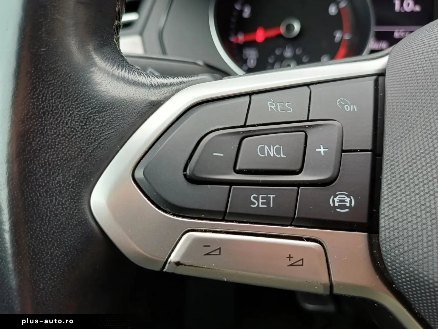 Volkswagen Passat Trendline 1.5 Tsi 150 CP DSG