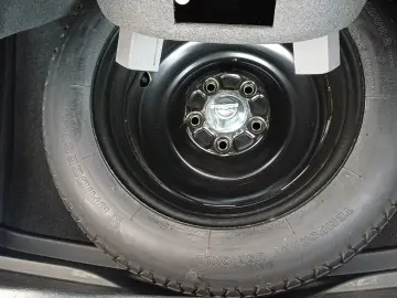 Honda CIVIC 1.8 benzina 140 CP MT6 Executive