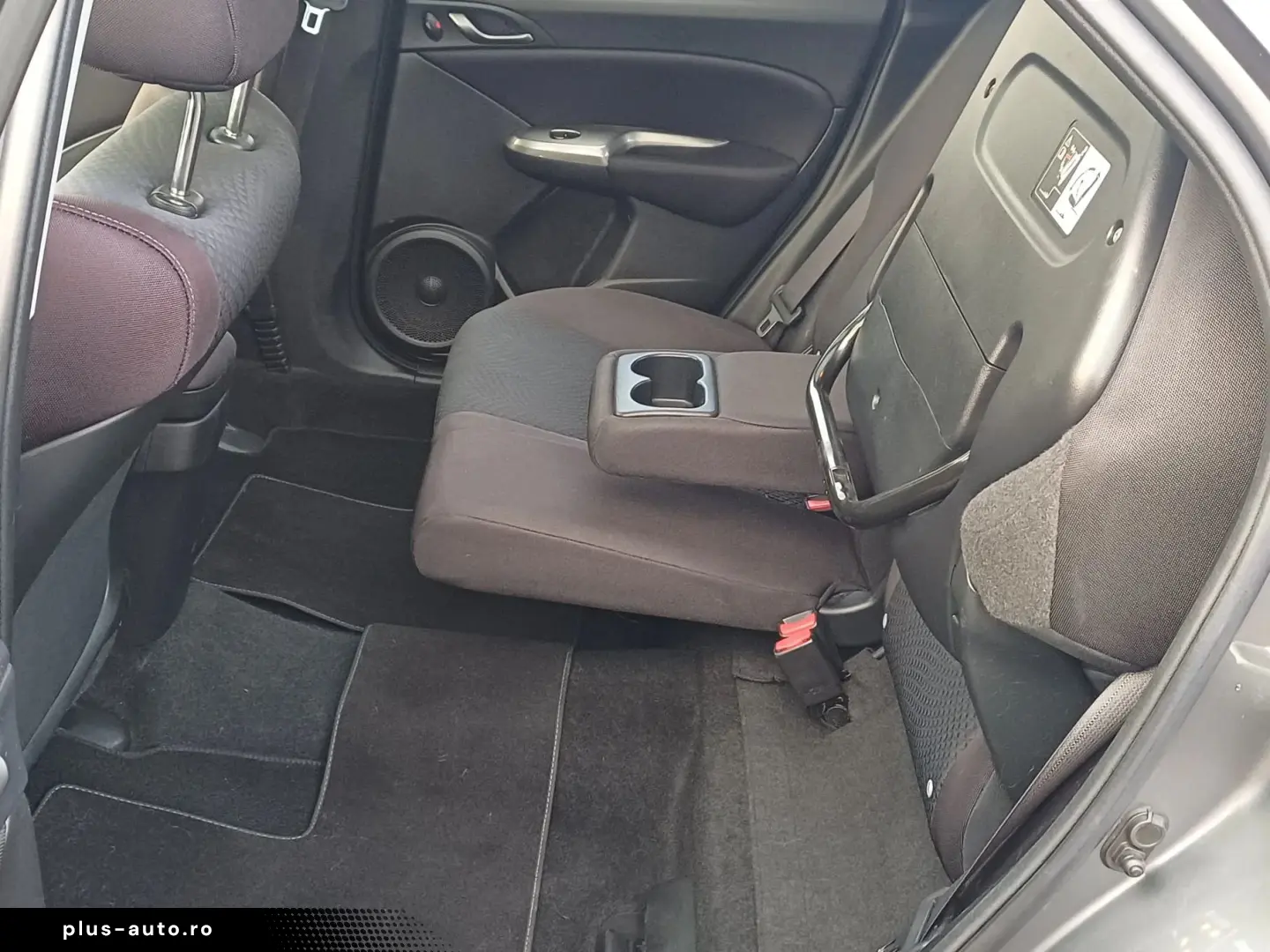 Honda CIVIC 1.8 benzina 140 CP MT6 Executive