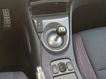 Honda CIVIC 1.8 benzina 140 CP MT6 Executive