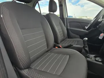 Dacia Logan LOGAN 1.5dCi 75 CP MT Laureate