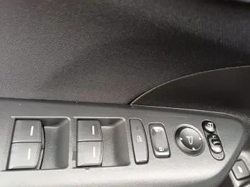 Honda CIVIC 1.5 benzina 182CP MT6 Elegance