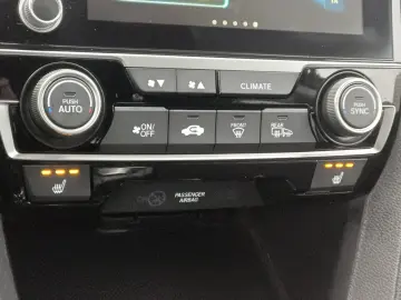 Honda CIVIC 1.5 benzina 182CP MT6 Elegance