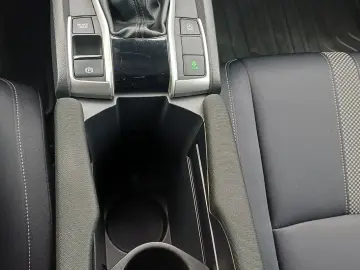 Honda CIVIC 1.5 benzina 182CP MT6 Elegance