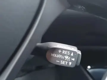 TOYOTA C-HR Hybrid 2.0 184 CP Classy