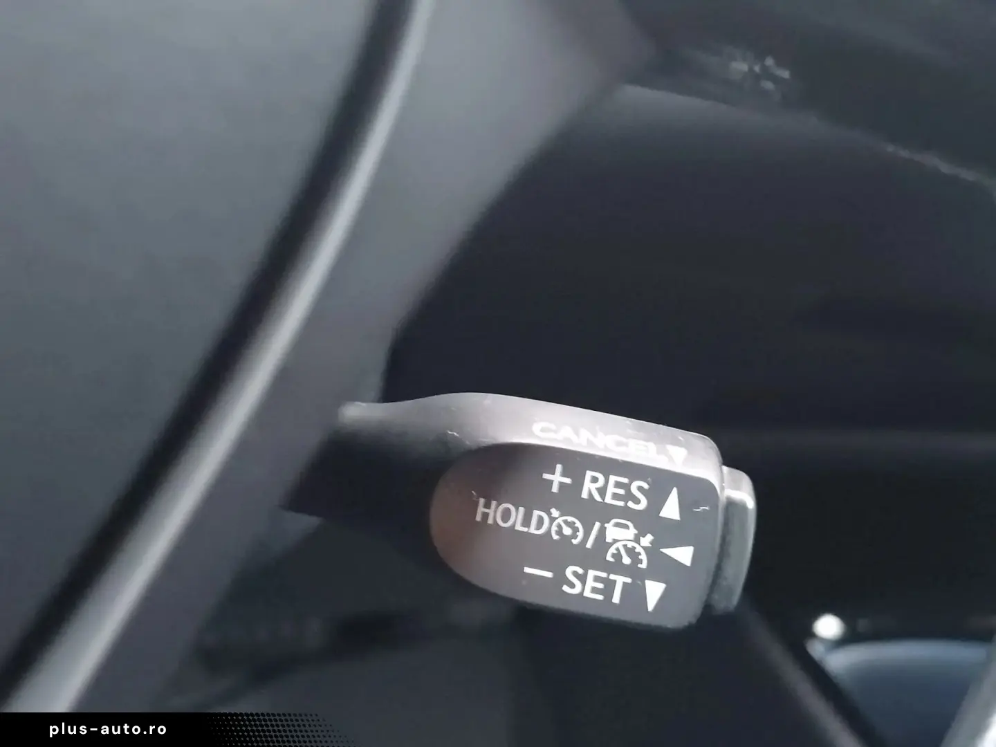 TOYOTA C-HR Hybrid 2.0 184 CP Classy