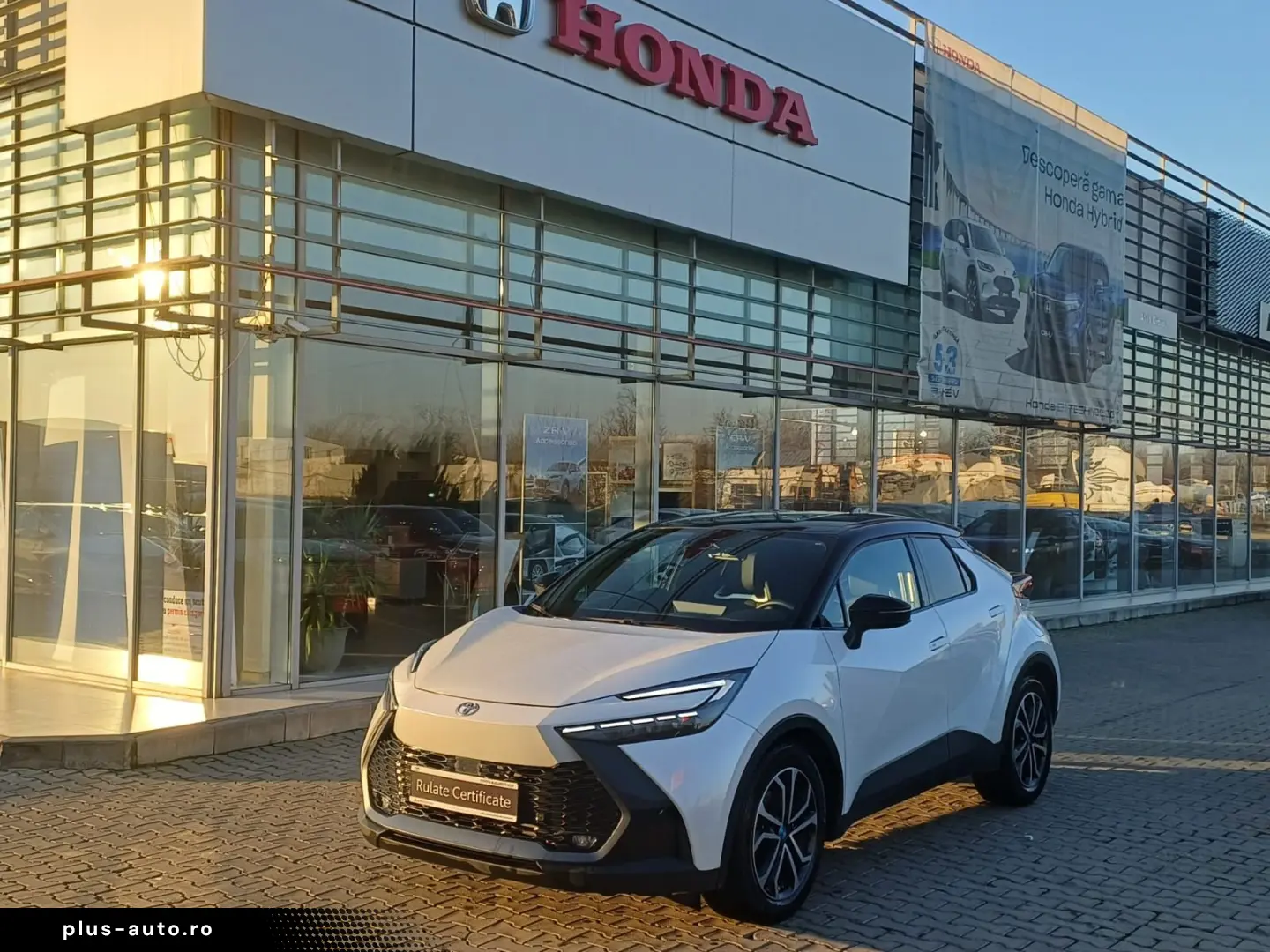 TOYOTA C-HR 1.8 Hybrid 140 CP Exclusive