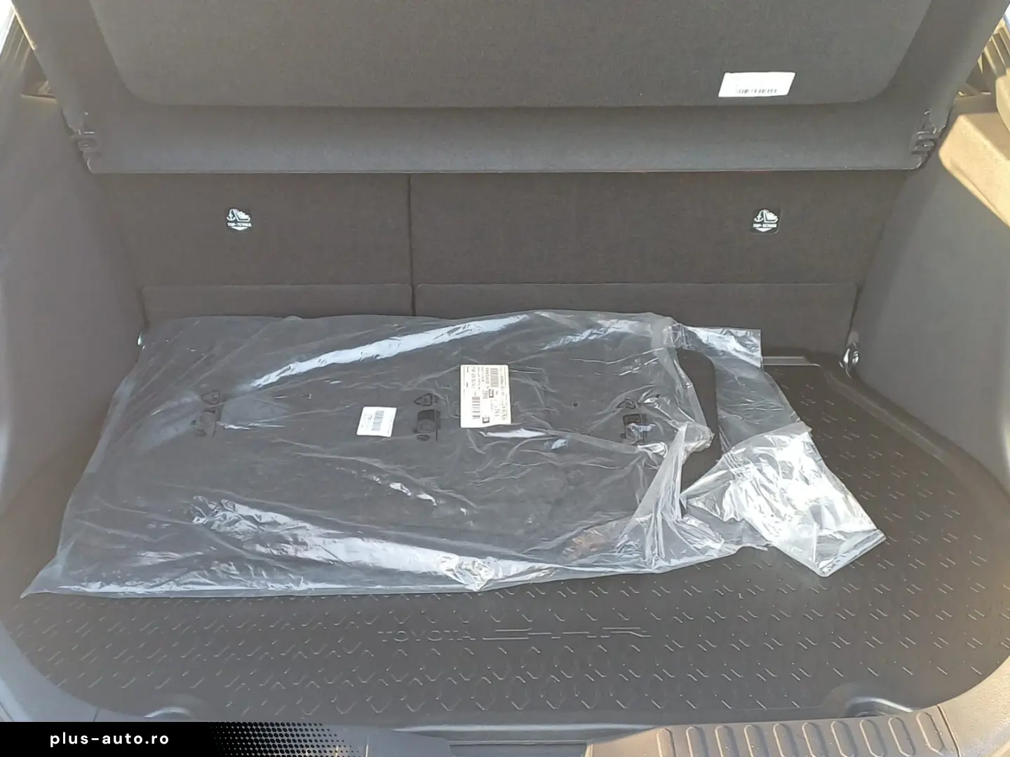 TOYOTA C-HR 1.8 Hybrid 140 CP Exclusive