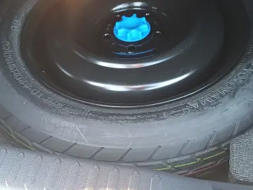 TOYOTA C-HR 1.8 Hybrid 140 CP Exclusive