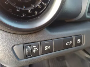 TOYOTA C-HR 1.8 Hybrid 140 CP Exclusive