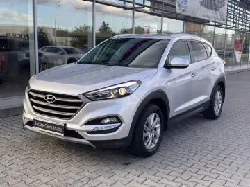Hyundai Tucson  1.6 MT 2WD